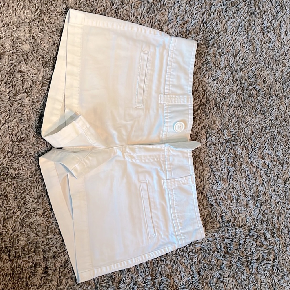 American Eagle low rise shorts